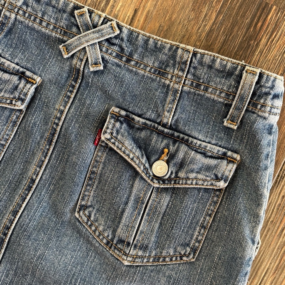 Levis Cavalry Jean Skirt Womens 8 Mis Blue Denim Side Zip Front Slit X Loops - Picture 9 of 10